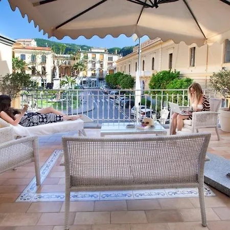La Piazzetta Sorrento